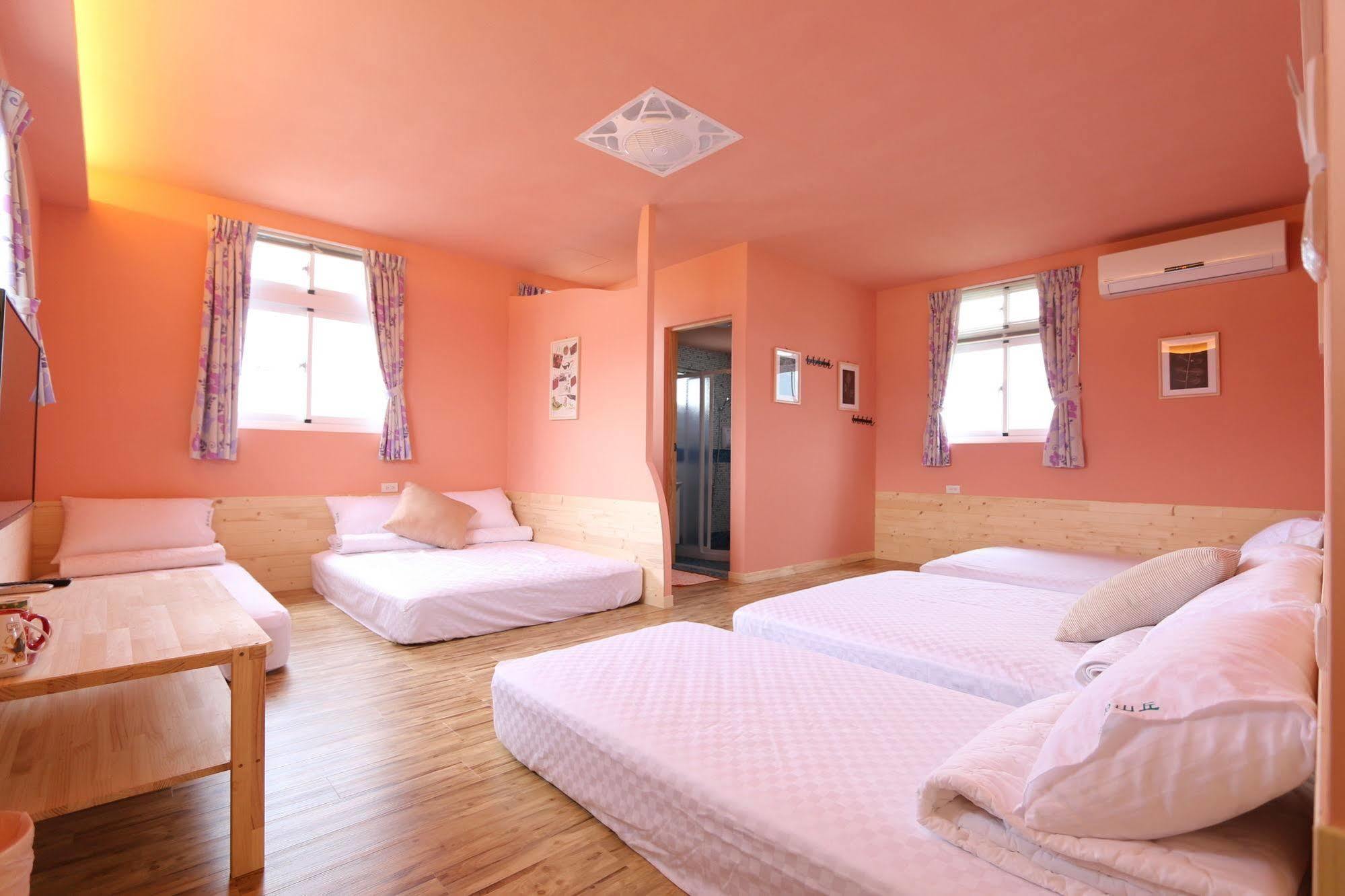 Lung Hill B&B Taitung Экстерьер фото